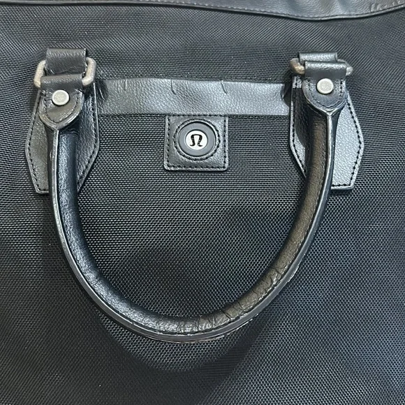 Lululemon bag - Picture 2 of 7